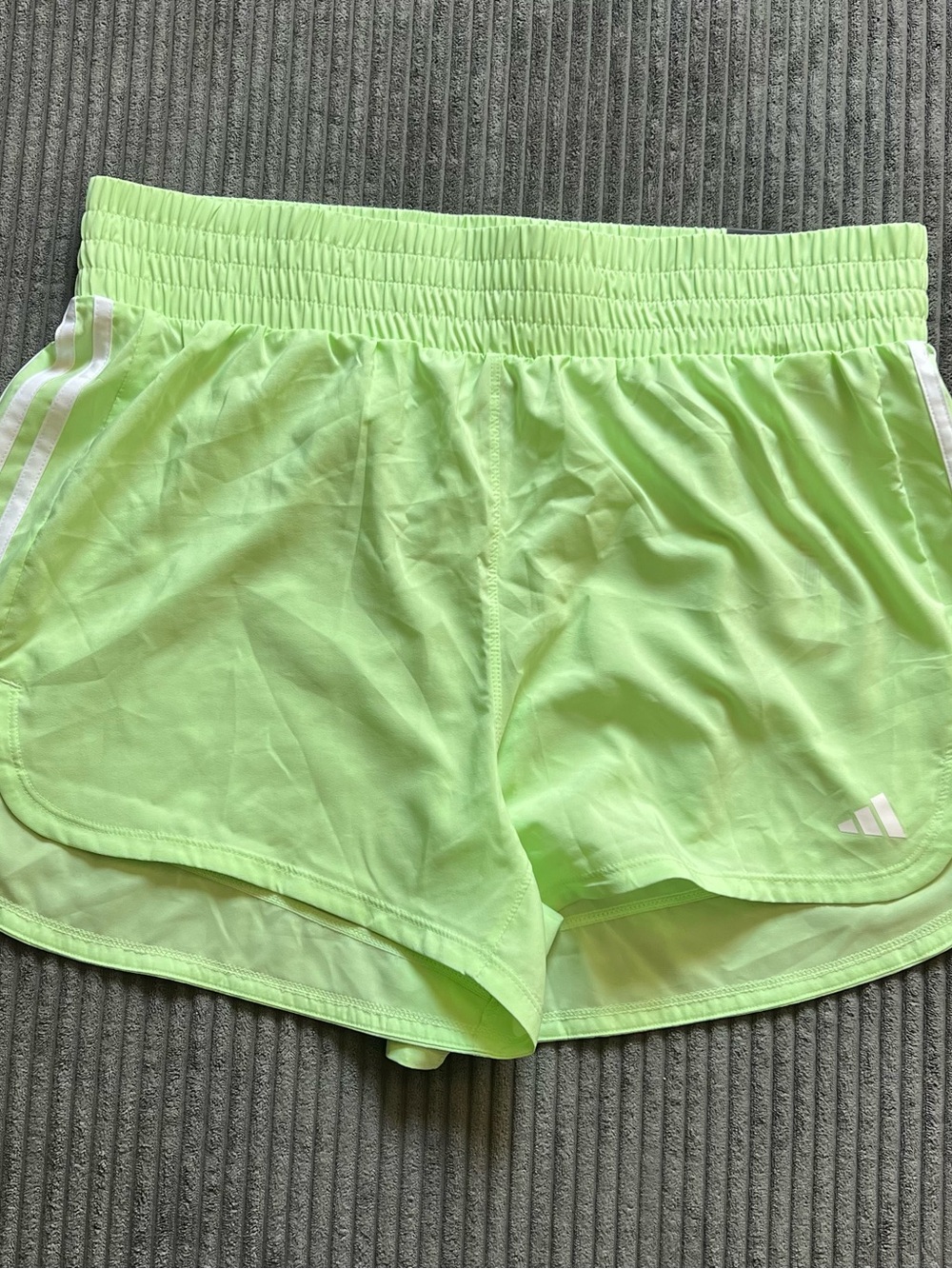 Adidas Pacer 3” High Rise Running Shorts Women’s XL Semi Green Spark NWT